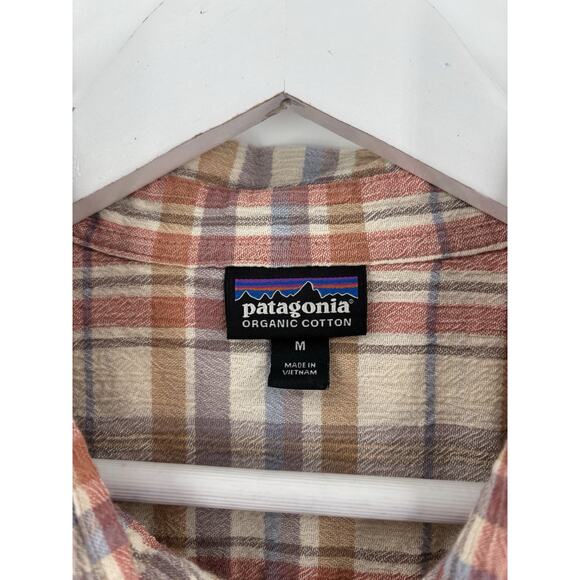 Patagonia Button Down Shirt Mens Medium Beige Red Plaid Short Sleeve 100% Cotton - Picture 8 of 16